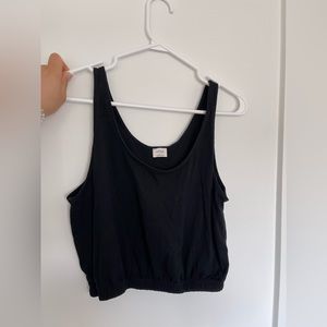 Wilfred black cropped tank